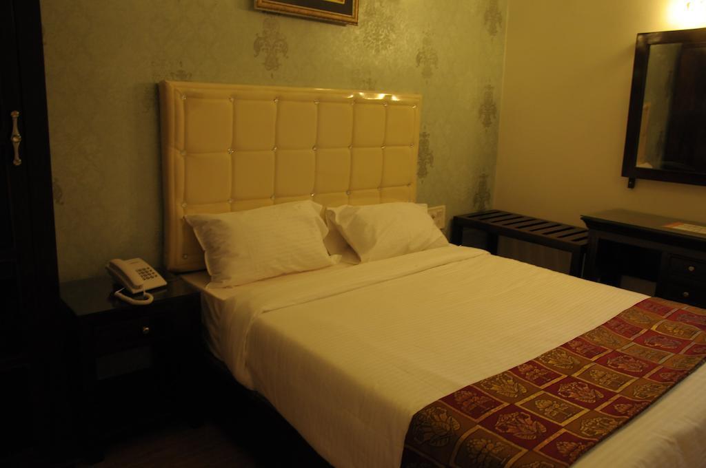 Hotel Executive Inn Vijayawāda الغرفة الصورة
